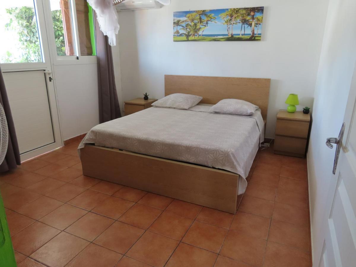 Terre De Bas :L'Ile Merveilleuse מראה חיצוני תמונה